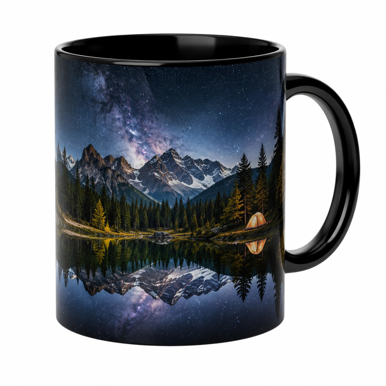 Taza negra con diseño de paisaje estrellado